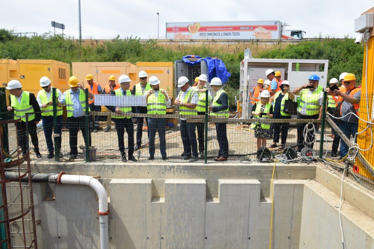 Slika /slike/Vijesti/2021/mikrotuneliranje_1.jpg