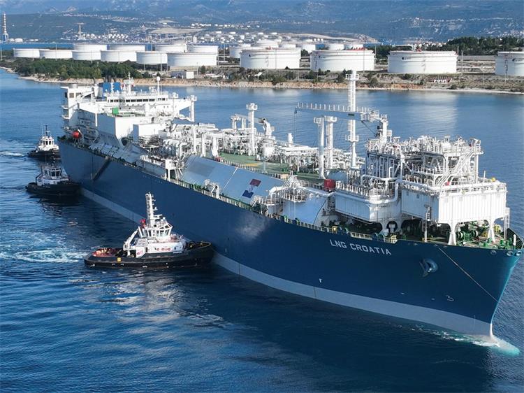 Slika /slike/Vijesti/2022/LNG_Croatia_1.jpg