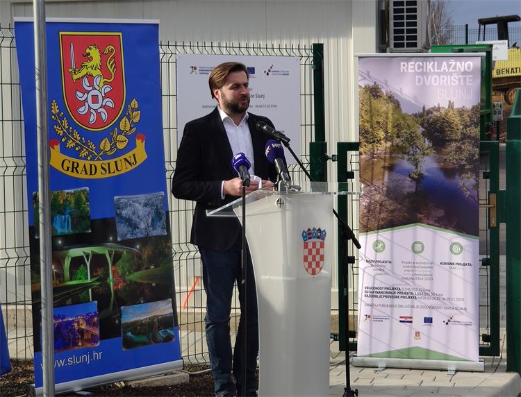 Slika /slike/Vijesti/Slunj.jpg